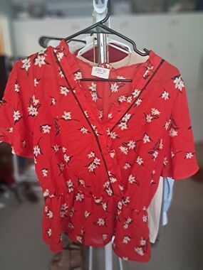 Sienna Sky Red Floral Ruffle V-Neck Peplum Blouse
